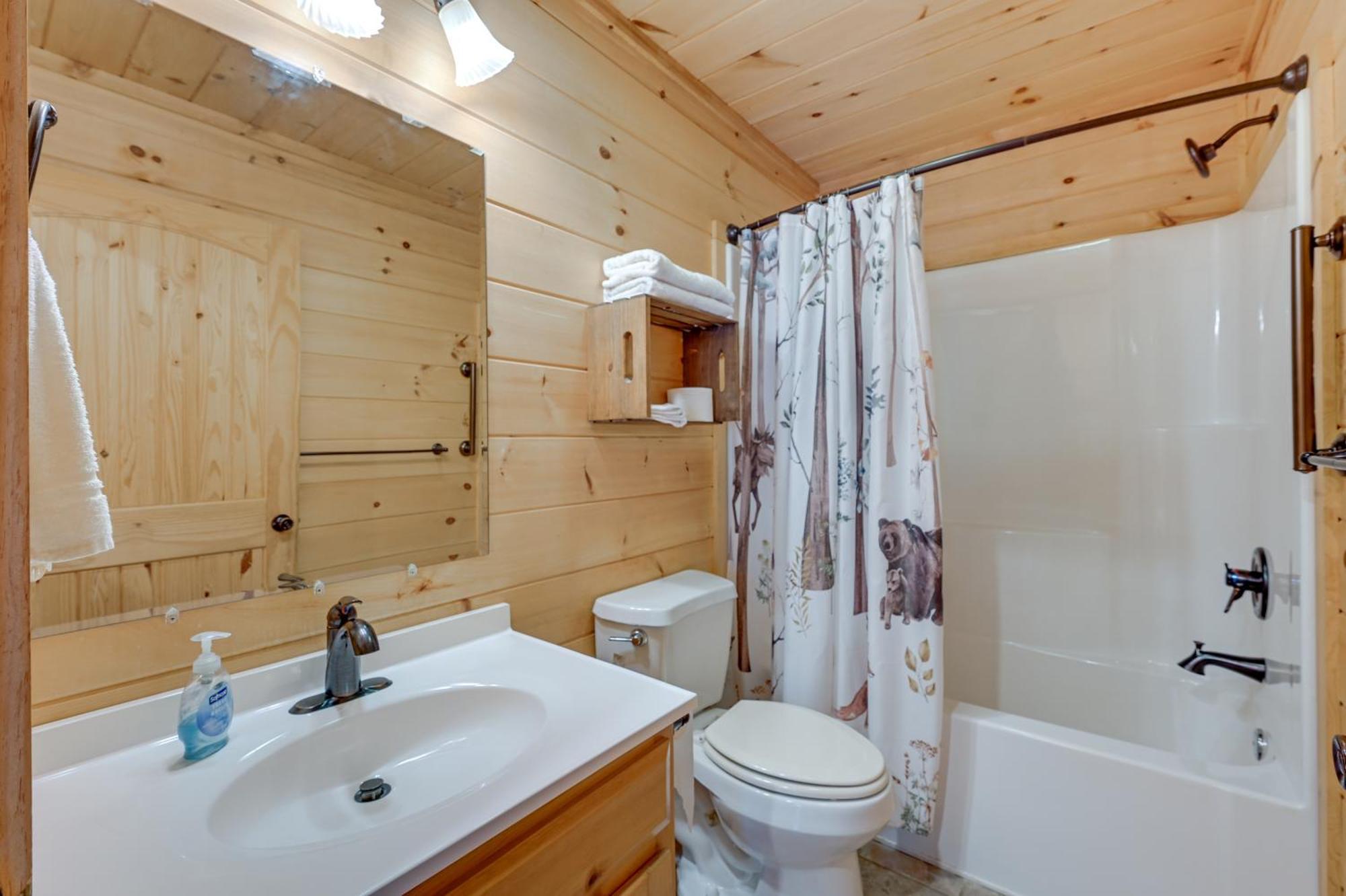 Fancy Gap Warm And Cozy Cabin With Deck On Top Of The Blue Ridge מראה חיצוני תמונה